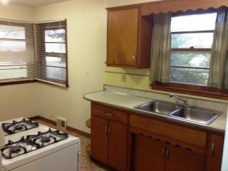 2603 3rd St, Blmgtn IN  47404-5228 exterior