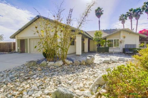 4701 Morning Canyon Rd, Oceanside, CA 92056-4960