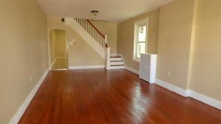 130 Carroll St, Reading, PA 19611-1934