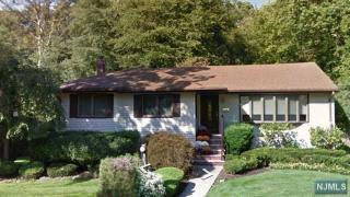 38 Longview Dr, Emerson, NJ 07630-1508