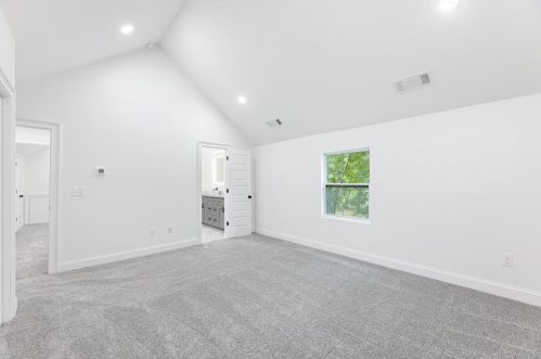 5000 Greentree Trl, Atlanta GA  30349-1736 exterior