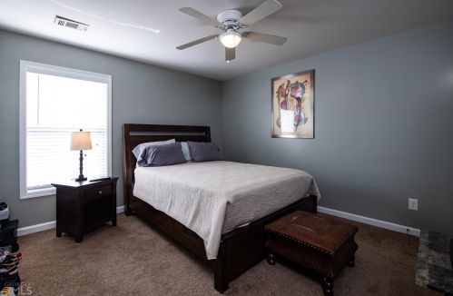 420 Fernbay Dr, Atlanta GA  30331-8956 exterior