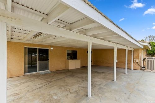 1181 Tiger Tail Dr, Riverside CA  92506-5423 exterior