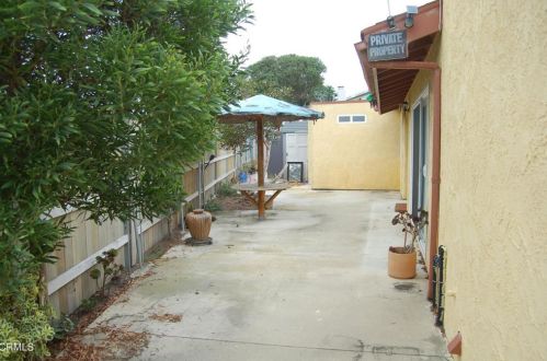 4951 Dunes Cir, Oxnard, CA 93035-1109