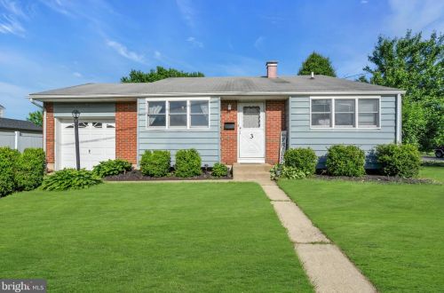 3 Nan Way, Trenton, NJ 08620-1529