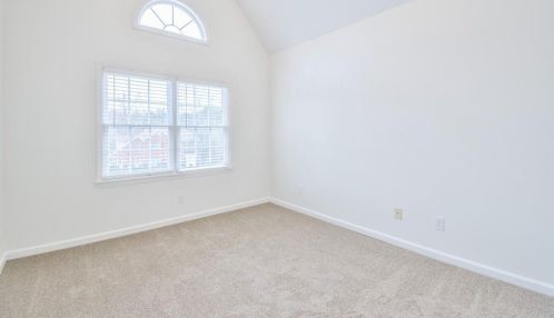 4800 Highland Lk Dr, Atlanta GA  30349-3913 exterior