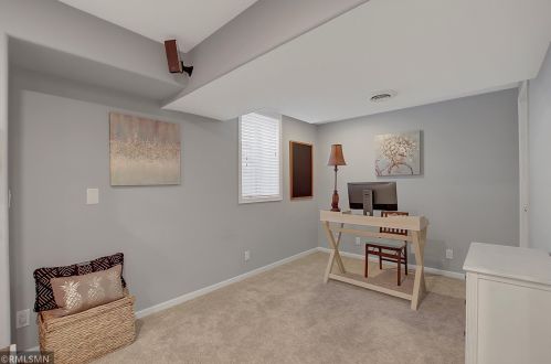 4258 Dunrovin Ln, Saint Paul MN 55123-1725 exterior