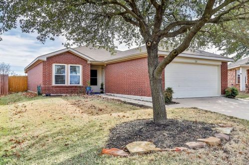725 Cactus Trl, Aubrey, TX 76227-8278