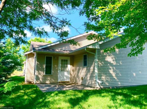837 Greensview Ct, Cedar Mills, MN 55350-4395