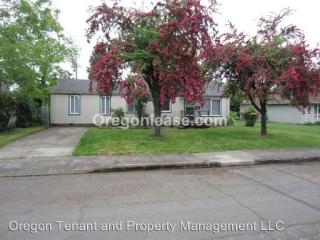 325 26th St, Springfield OR  97477-5130 exterior