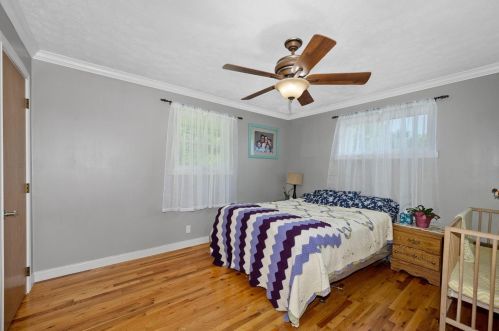 2329 Fairgreen Dr, Cincinnati OH  45238-3230 exterior