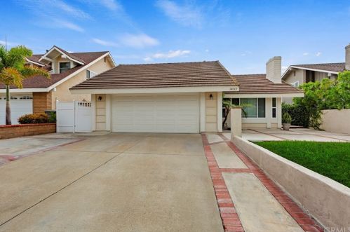 24132 Big Timber St, El Toro, CA 92630-2919