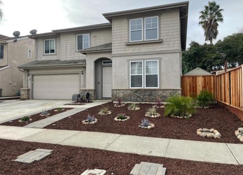 750 Tatum Ave, Gilroy, CA 95020-7554