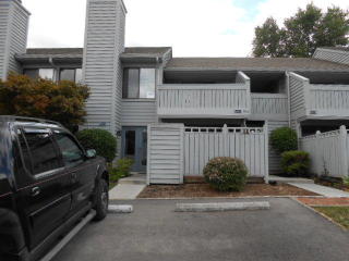 2423 Post Oak Rd, Salem, VA 24153-7488
