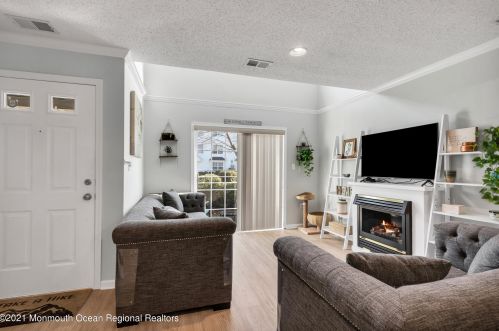 46 Dover Ct, Tinton Falls NJ  07712-7765 exterior