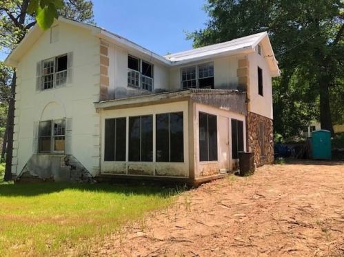 2554 Etheridge Dr, Atlanta, GA 30318-3820
