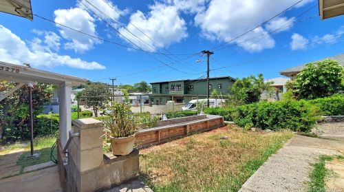 3270 Kehau Pl, Honolulu HI  96816-2532 exterior
