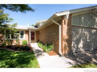 8327 Yarrow Ct, Arvada, CO 80005-2531