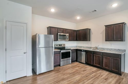 1591 Larkspur Trl, Conyers GA  30012-3528 exterior