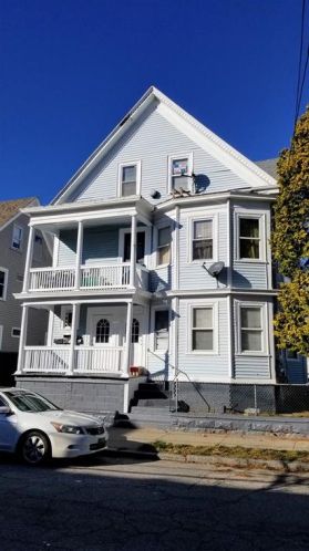 51 Corinth St, Providence, RI 02907-2003