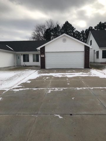 2415 Telluride Cir, Lincoln, NE 68521-5869