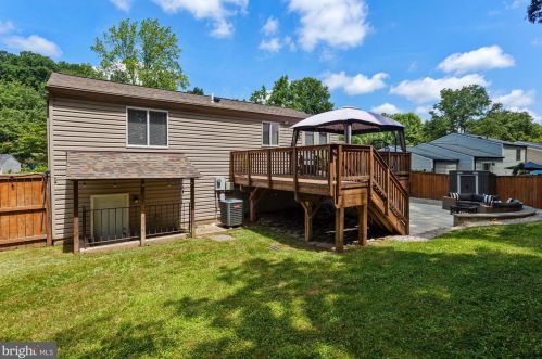 5808 Heming Ave, Springfield VA  22151-2716 exterior