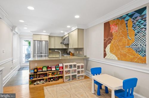 816 23 St, Philadelphia PA 19132-3601 exterior