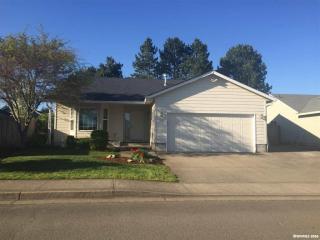 446 Academy St, Dallas, OR 97338-1685
