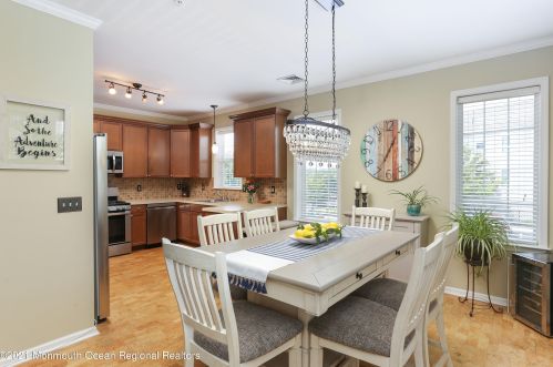 622 Ml Pond Way, Tinton Falls NJ 07724-2478 exterior