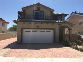 3718 119th St, Hawthorne CA  90250-3218 exterior