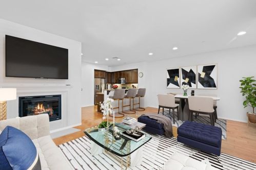 2234 Winifred St, Simi Valley, CA 93063-2974