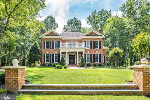 13914 Hunting Run Dr, Fredericksburg, VA 22407-2906