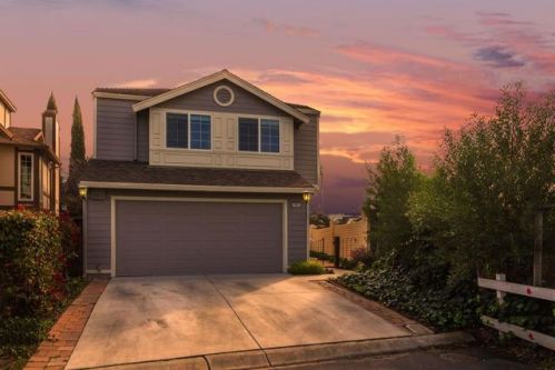 446 Folsom Ct, Milpitas, CA 95035-3544