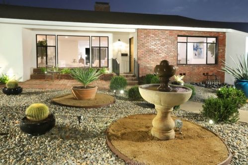 1622 Virginia Ave, Glendale CA  91202-1246 exterior