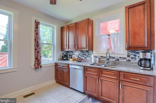 317 Ross St, Lancaster PA  17602-1941 exterior