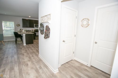 1025 Summer Cypress Dr, Villa Rica, GA 30180-6977