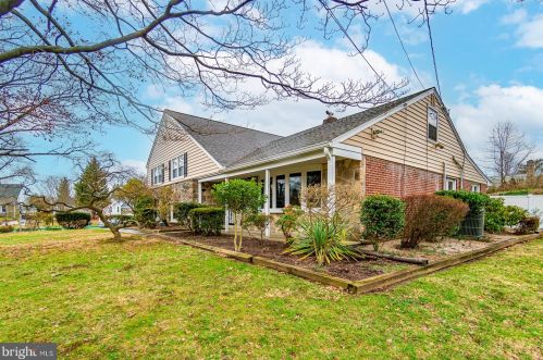 6 Arthur Ct, Media, PA 19086-6609