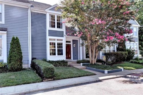 104 Clydesdale Dr, Yorktown, VA 23693-2805