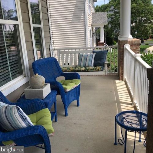 22396 Aging Oak Dr, Leesburg, VA 20175-4814