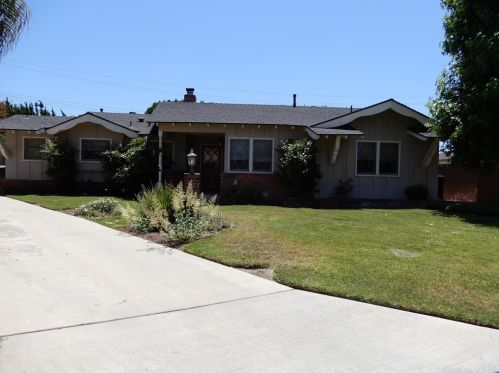 9872 Marian Ave, Anaheim, CA 92804-2381