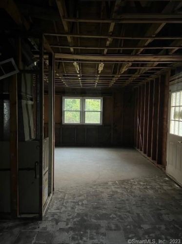 14 Hayes Rd, Windsor Locks CT  06096-2173 exterior