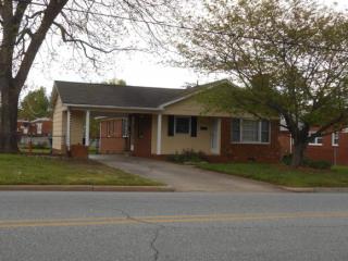 214 Pine St, Graham, NC 27253-3340