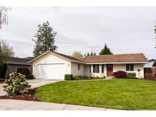 87660 Oak Island Dr, Veneta, OR 97487-8714