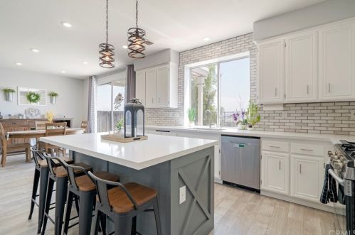 8850 Greenlawn St, Riverside CA  92508-2521 exterior