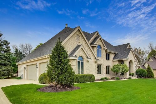 1716 Albert Hall Ct, Naperville, IL 60564-4171