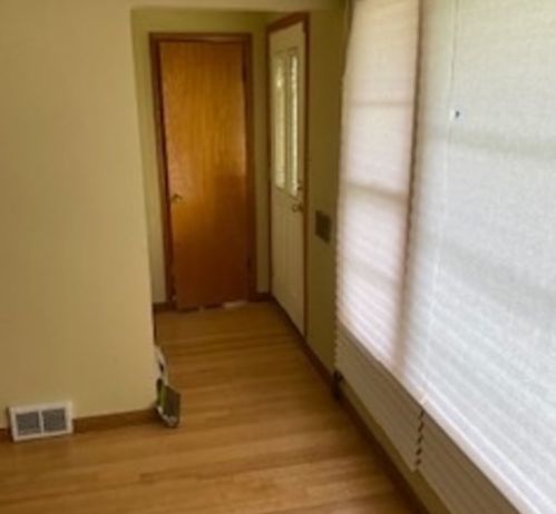 3652 84th Pl, Chicago, IL 60652-3228
