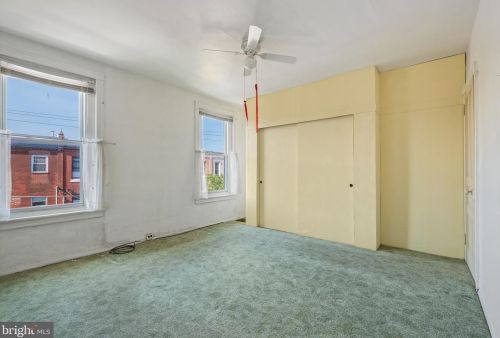 1424 Jackson St, Philadelphia PA  19145-3617 exterior