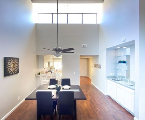 17251 Chestnut, Irvine CA  92612-2316 exterior