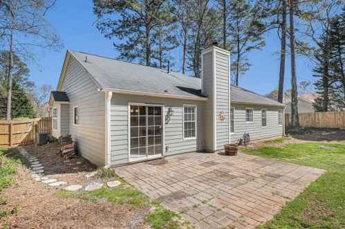 917 Riverstone Way, Holly Springs GA  30188-2973 exterior