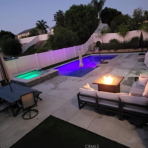 23064 Seattle Ridge Rd, Wildomar, CA 92595-7536